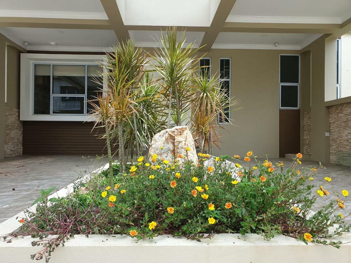 Danka@Taman Golf Residence Batam Екстер'єр фото